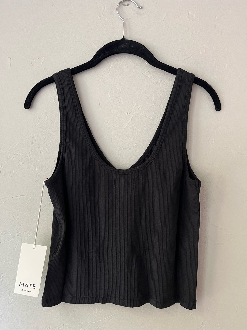MATE THE LABEL TENCEL RIB CROPPED V NECK TOP JET BLACK L - Picture 5 of 5